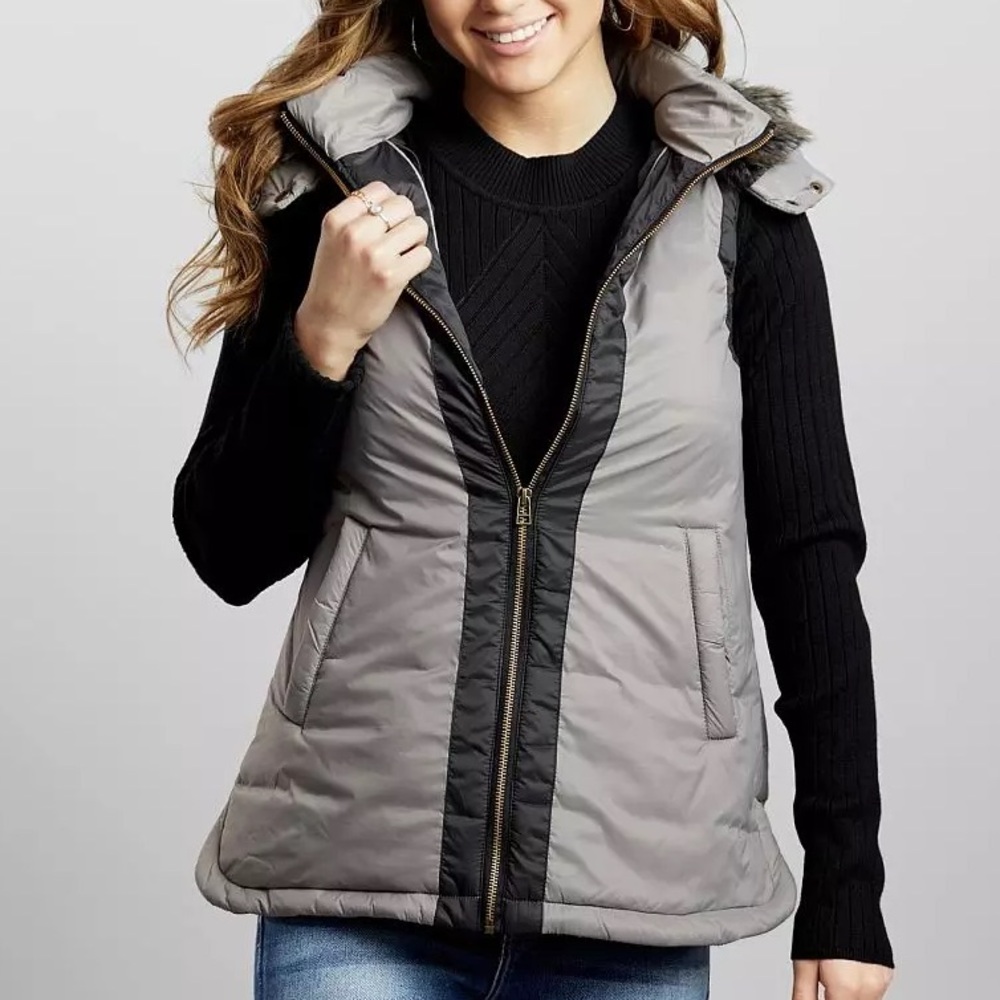 BKE Grey Black Color Block Puffer Vest, M